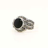 Ring Size: US 7.5 (AU P)